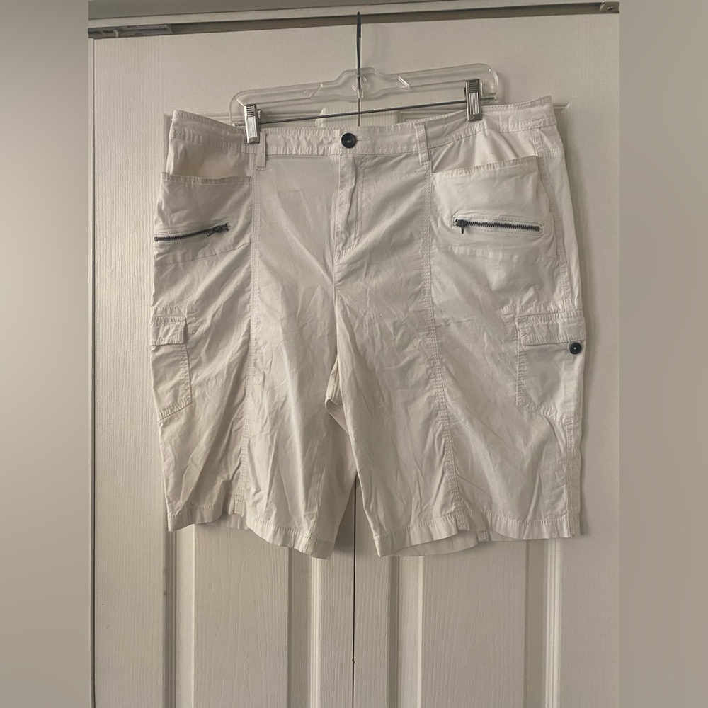 STYLE & CO SHORTS Size 16W